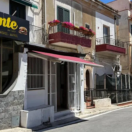 Domussolis - Casa A 2 Passi Dal Mare