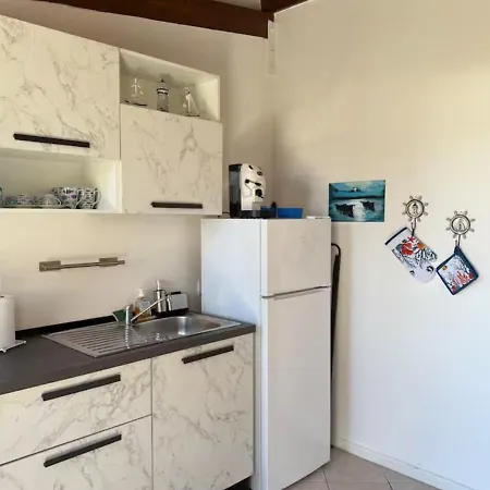 Domussolis - Casa A 2 Passi Dal Mare