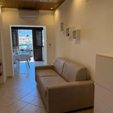 Apartamento Domussolis - Casa A 2 Passi Dal Mare